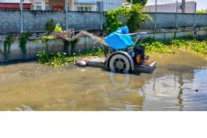 อว. พร้อม MTEC ลงพื้นที่ติดตามและทดสอบ "เรือช้อนตักขยะทิ้งริมตลิ่งสำหรับคลองชุมชน" ณ คลองวัดหลักสี่ ซอยวิภาวดี 70 กรุงเทพฯ